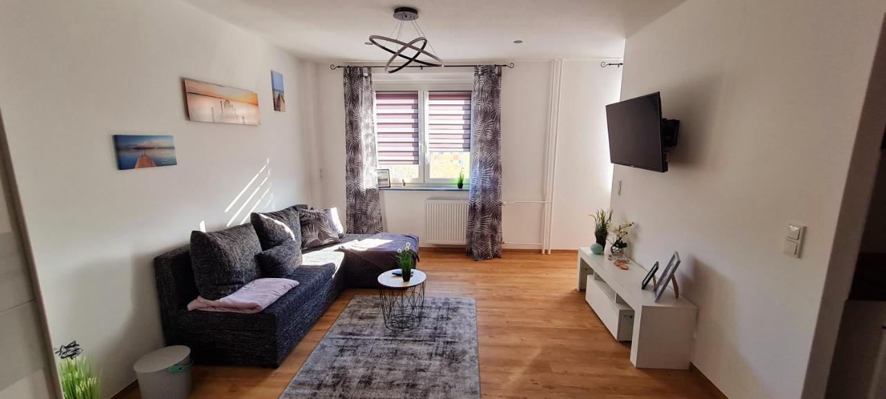 Moderne Wohlfuehlferienwohnung In Hildburghausen Esterno foto