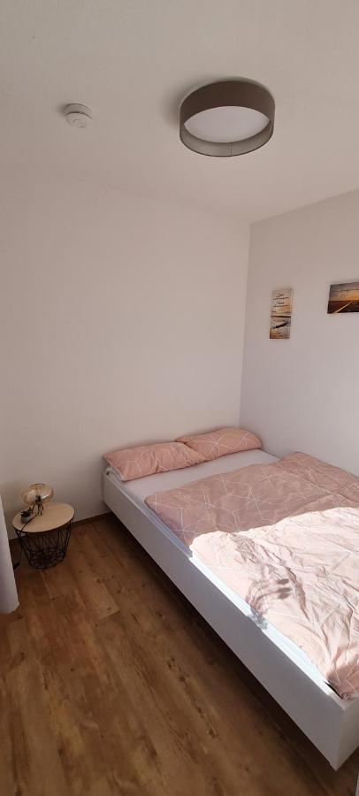 Moderne Wohlfuehlferienwohnung In Hildburghausen Esterno foto